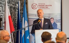 prof. dr hab. inż. Jarosłąw Sęp